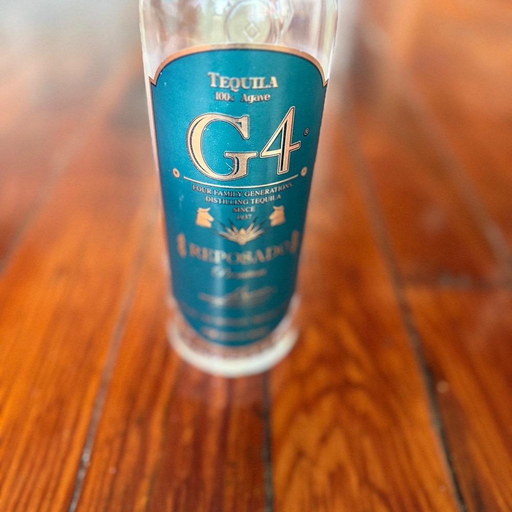 G4 Tequila Reposado Premium - EMPTY BOTTLE 750ml Rare - Picture 5 of 8
